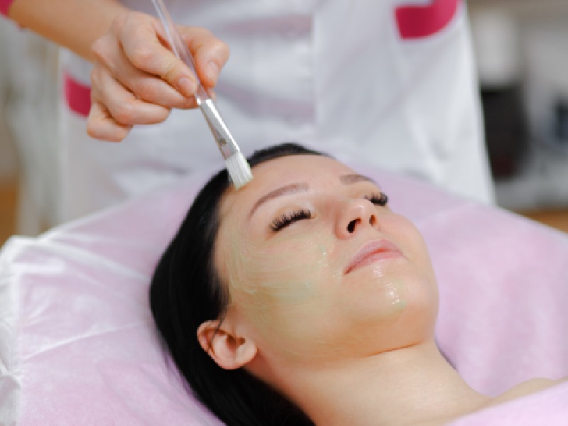 hemical peel skincare treatment_ or _dermatologist skin treatment